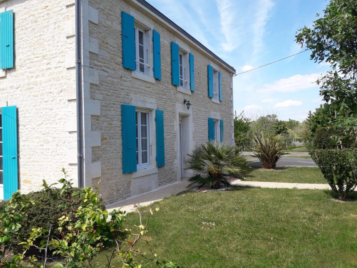 Le Logis De Lange Apt Les Aigrettes Saint-Hilaire-la-Palud Eksteriør bilde